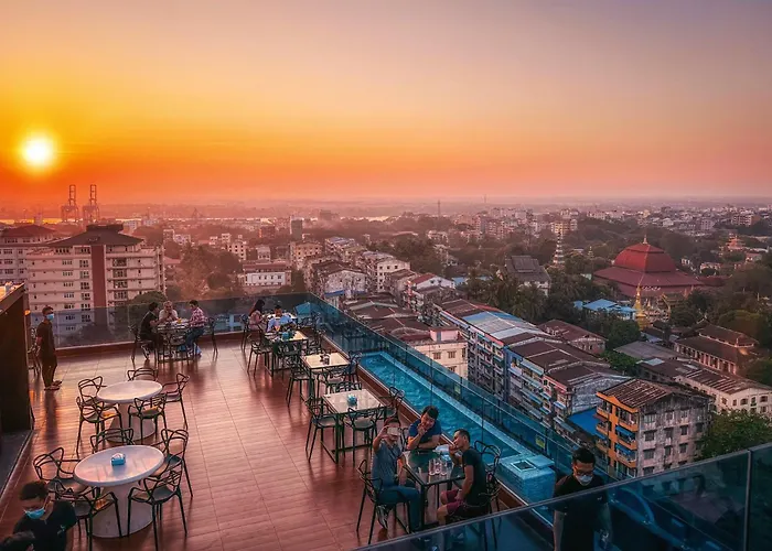 Hotel Sanchaung