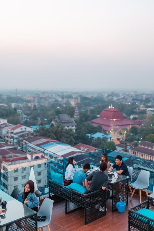 Hotel Sanchaung 3*