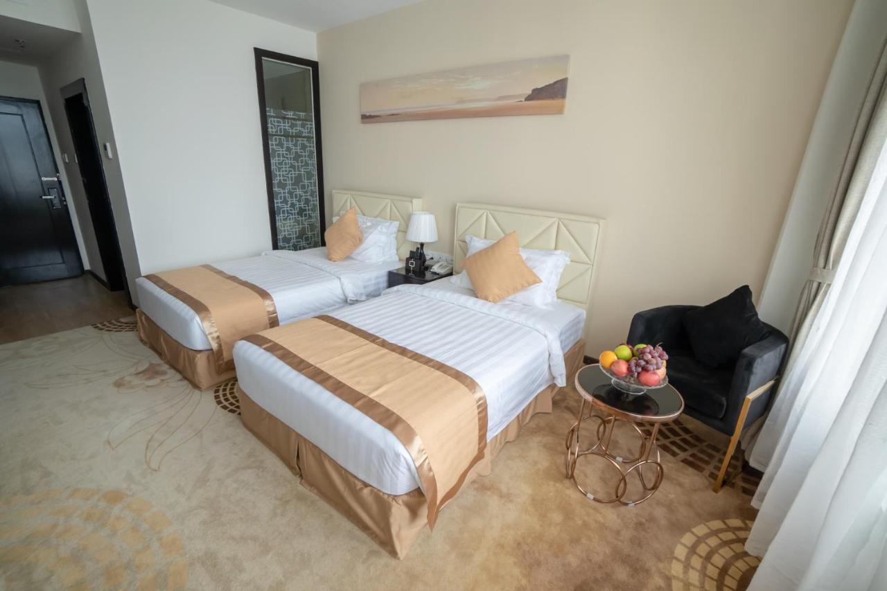 Sanchaung Hotel 3*