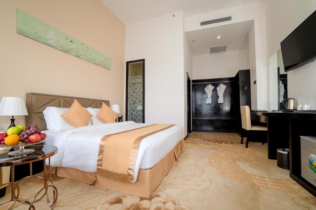 Sanchaung Hotel Yangon