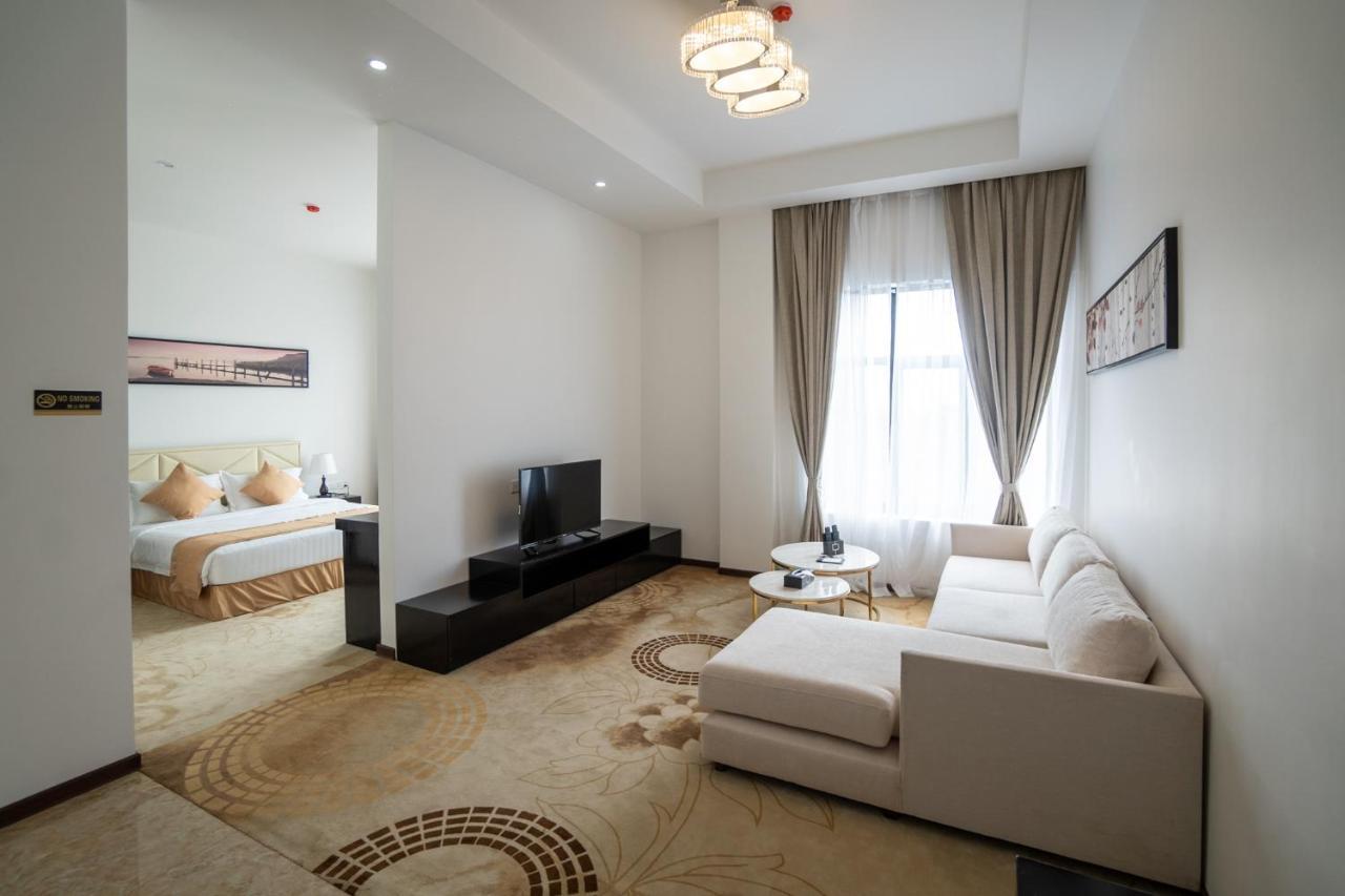 Hotel Sanchaung